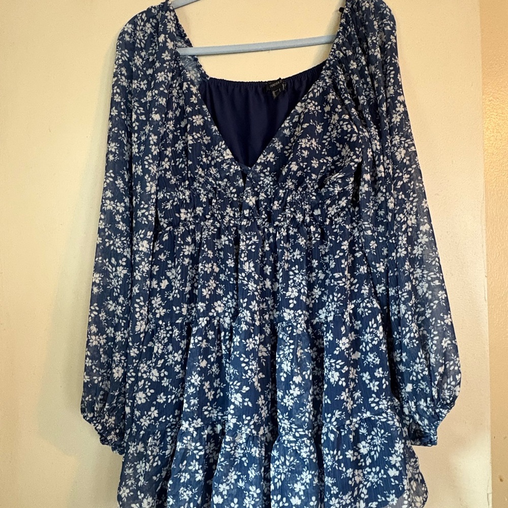 Forever 21 Navy Floral Blouse